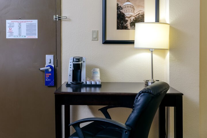 Room 29 of 75