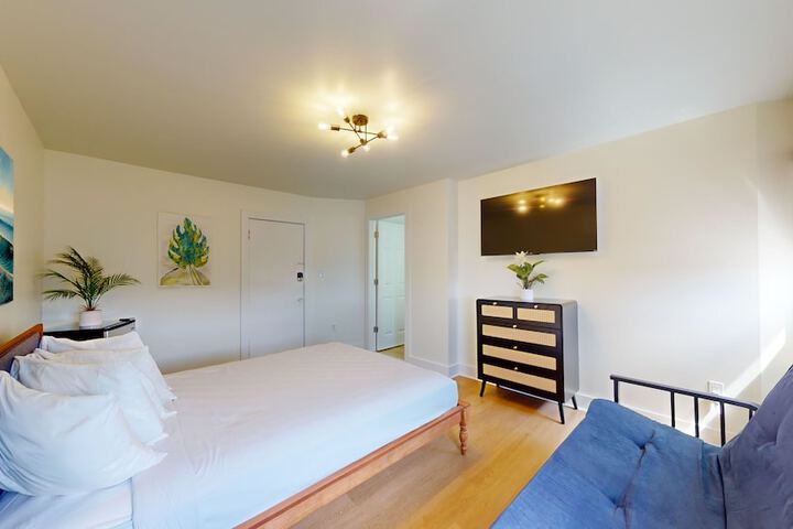 Room 21 of 45