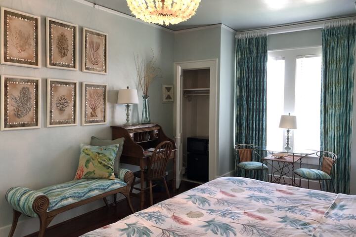 Room 29 of 53