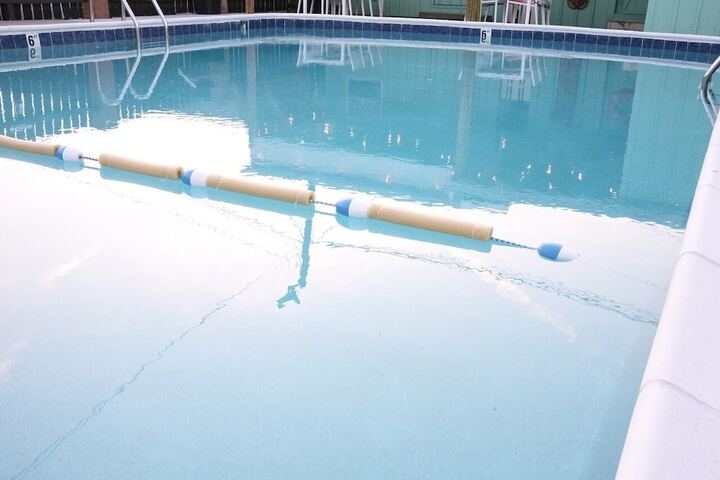 Pool 22 of 76