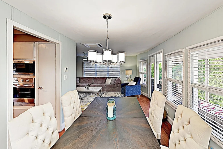 Canal-side W / Private Dock Boats & Bikes 2 Bedroom Duplex