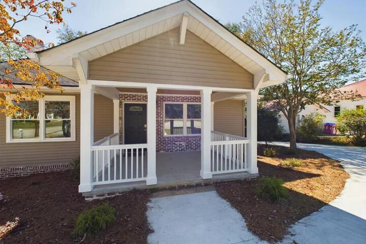 PIckens Place Unit B