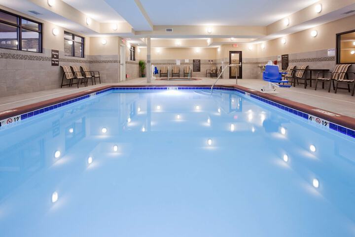 Pool 4 of 33