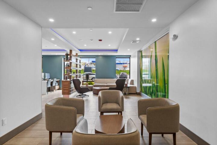 Even Manchester Airport by IHG