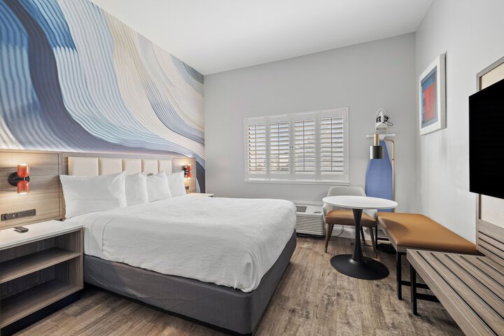 Hotel Skye SFO