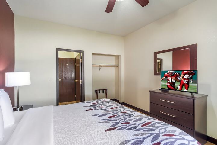 Room 35 of 56