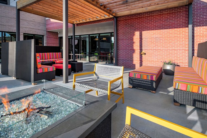Terrace/Patio 34 of 35