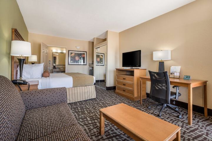 Room 19 of 29