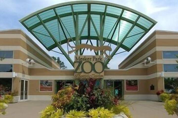 DoubleTree by Hilton Evansville