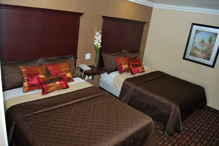 Room 18 of 26