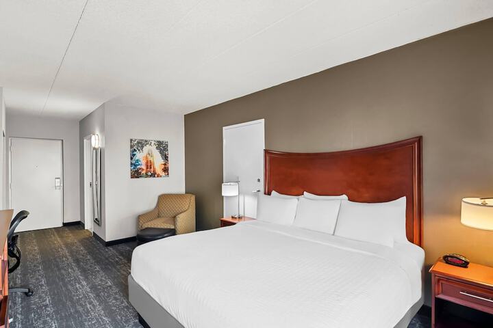 Clarion Inn North Haven - New Haven North