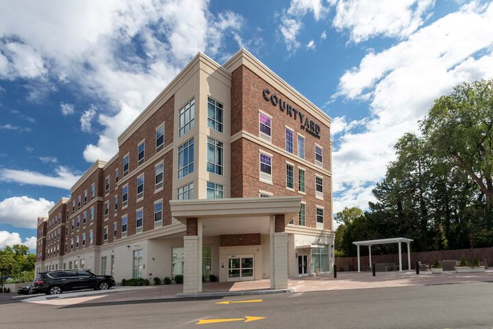 Courtyard by Marriott Rochester Downtown