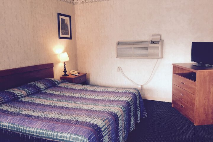Red Carpet Inn
