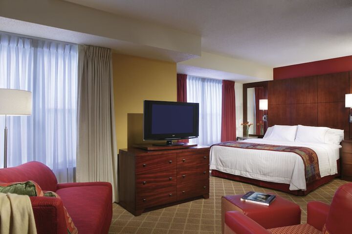 Room 12 of 30