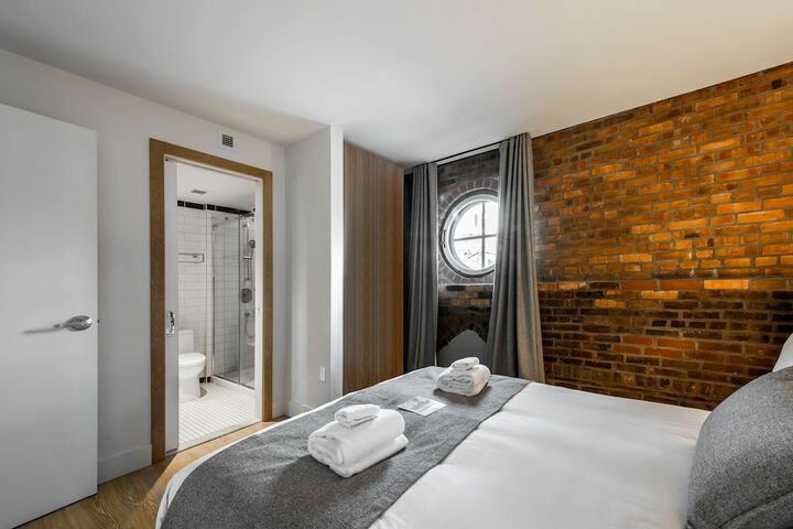 Room 60 of 91