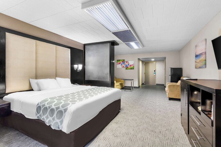 Room 22 of 54
