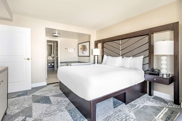 Room 40 of 81