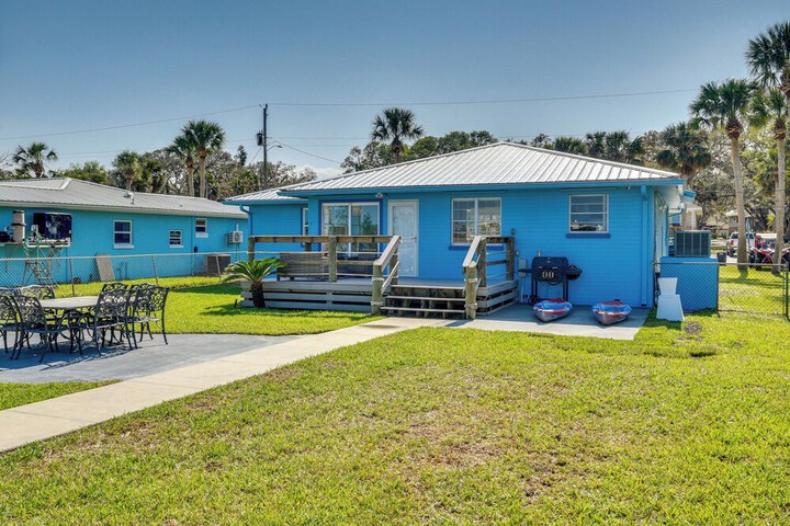 Riverfront Port Orange Home w / Dock & Slip!