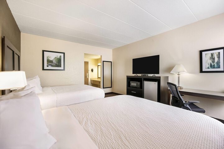 Baymont by Wyndham Janesville