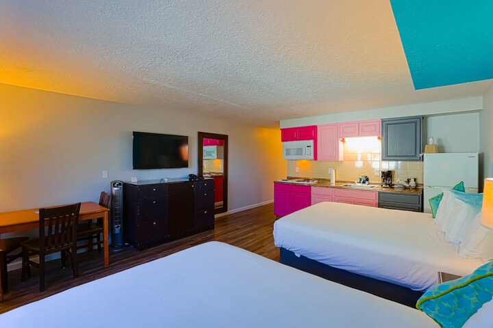 Room 54 of 89