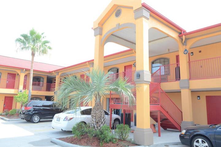 Hotel 7 of 38