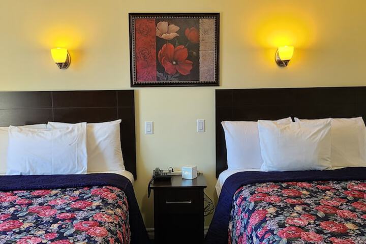Room 25 of 62