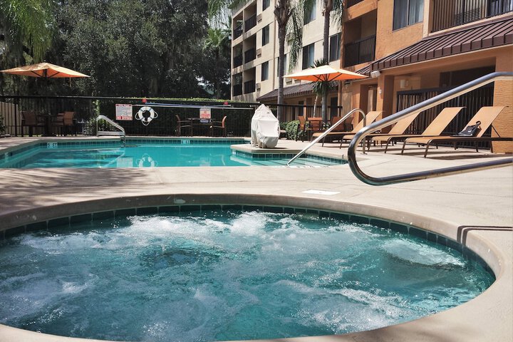 Pool 4 of 73