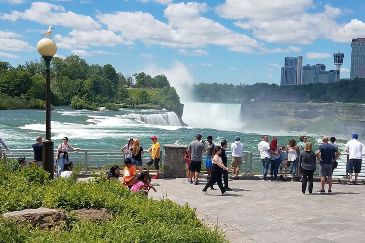 Sheraton Niagara Falls