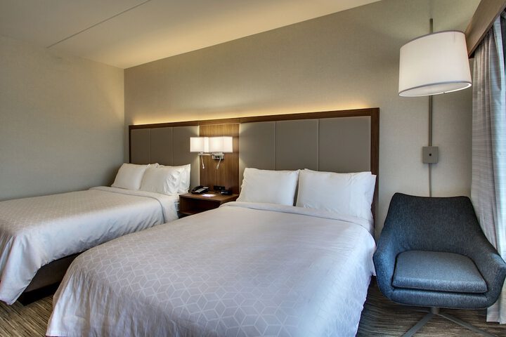 Holiday Inn Express & Suites Findlay North by IHG