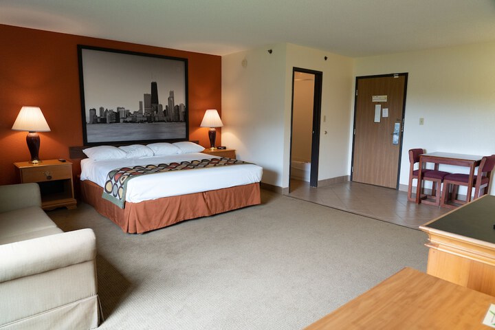 Room 28 of 49