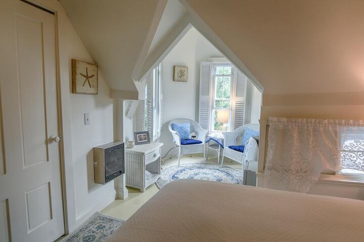 Room 15 of 50