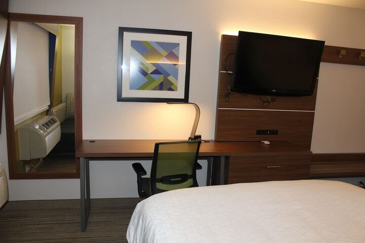 Room 41 of 58