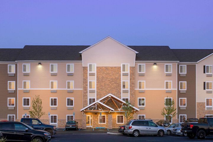 Hotel 7 of 25