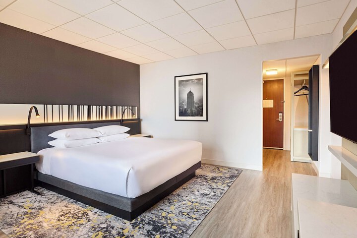 Room 47 of 162