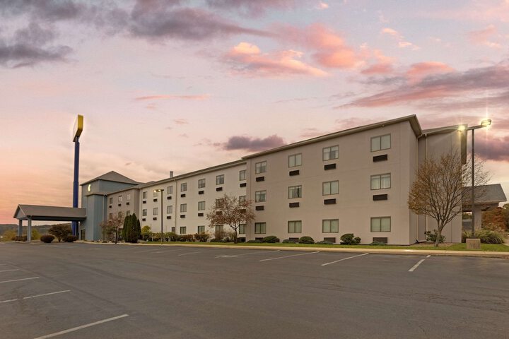 Comfort Suites Bloomsburg