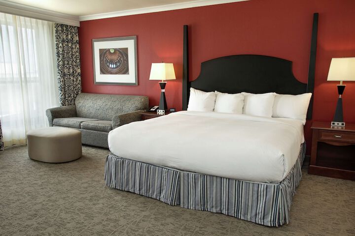 President Abraham Lincoln Springfield - DoubleTree by Hilton