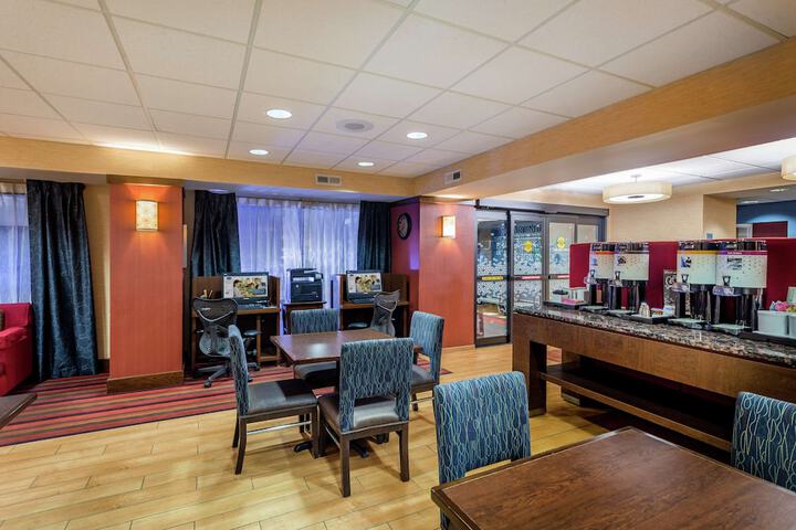 Business Center 25 of 25