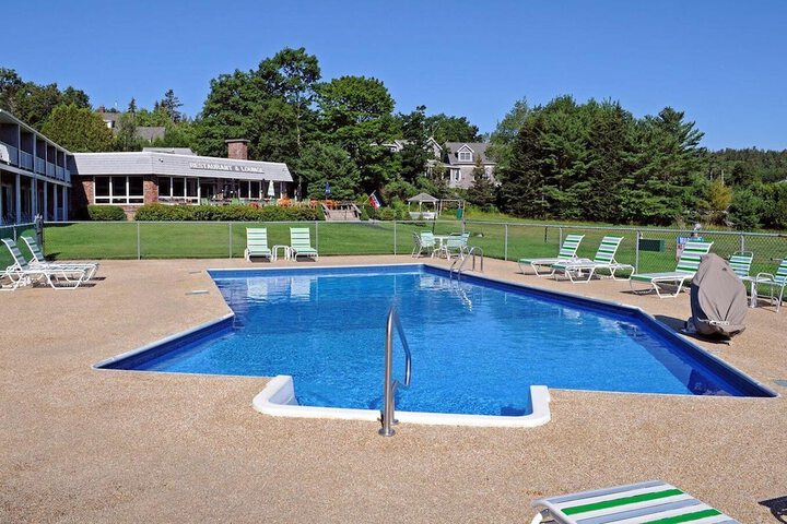 Pool 17 of 48