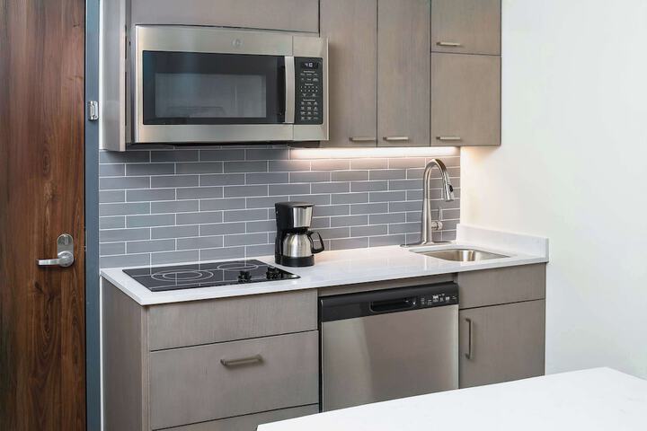 Hyatt House Auburn Hills / Detroit