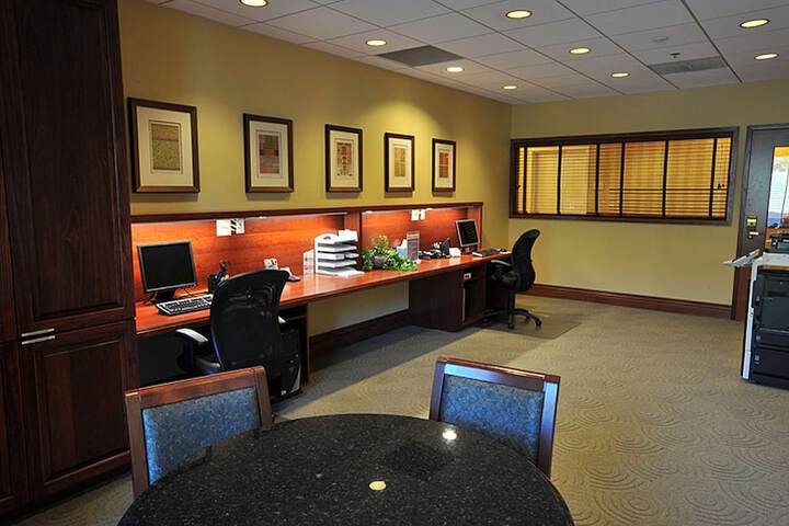 Business Center 67 of 67