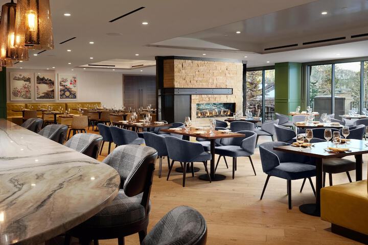 Hotel Alpenrock Breckenridge Curio Collection by Hilton