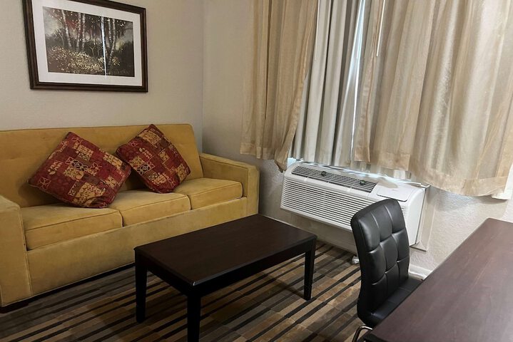 Room 12 of 45