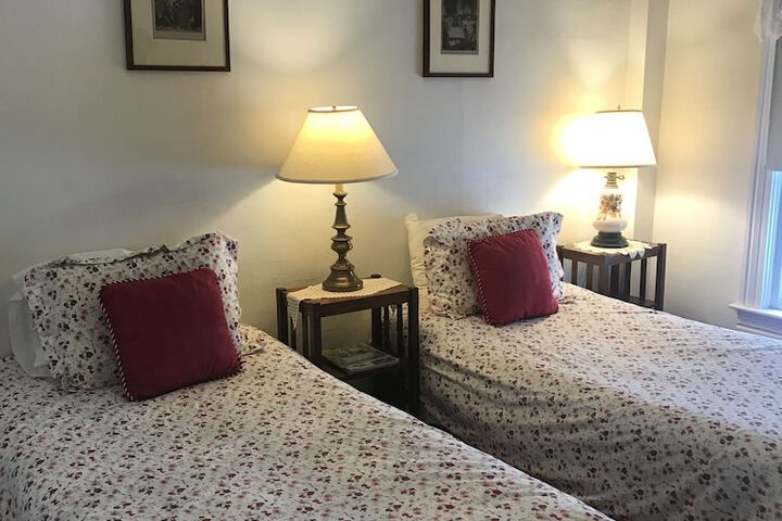 Room 41 of 62