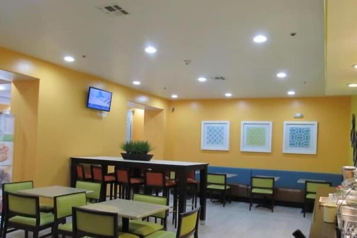 Econo Lodge