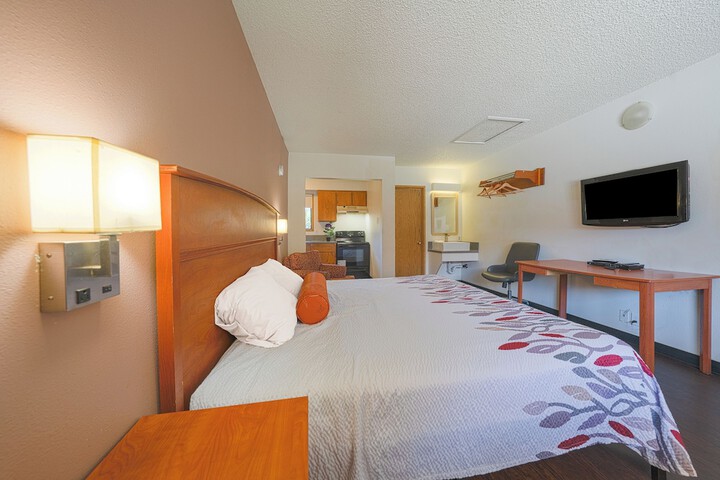 Room 28 of 60