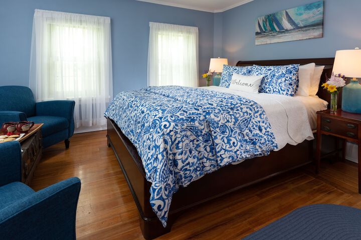 1802 House Bed and Breakfast