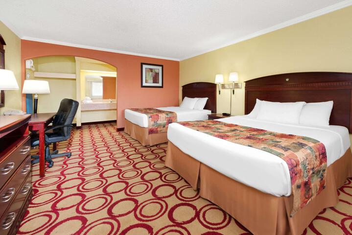 HOTEL PLAINVIEW