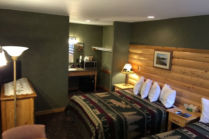 The Historic Madison Hotel Motel