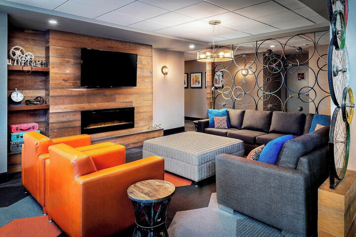 Hotel Interior 18 of 67