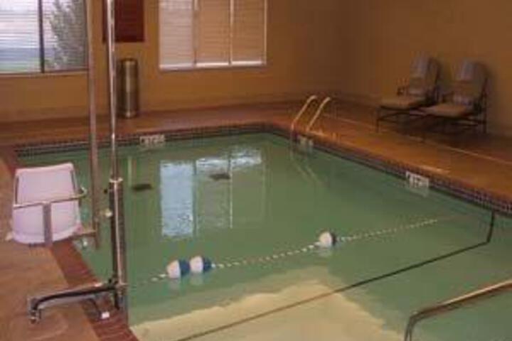 Buffalo Run Hotel